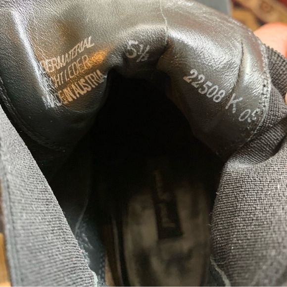 Paul Green Pull-On Black Bootie - Picture 5 of 6